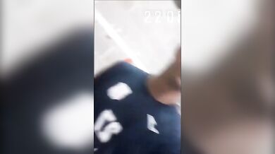 Compilation di Giovani Italiani con Cazzi Grossi che Sborrano