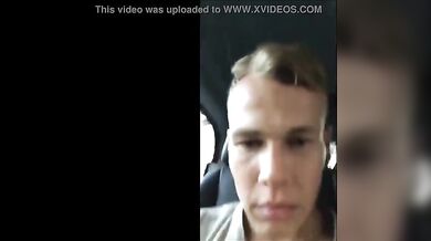 Compilation di Giovani Italiani con Cazzi Grossi che Sborrano