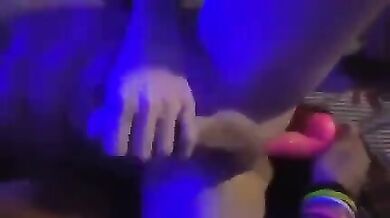 Troia Italiana Simone Prende Dildo e Cazzo nel Culo