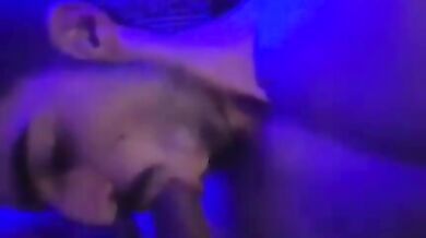 Troia Italiana Simone Prende Dildo e Cazzo nel Culo