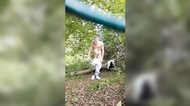 Frocio Italiano Alessandro da Stuprare nel Bosco