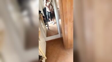 Twink Italiano Tatuato si Sega il Grosso Cazzo