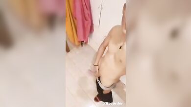 Ragazzo Italiano Caldo si Sega Arrapato