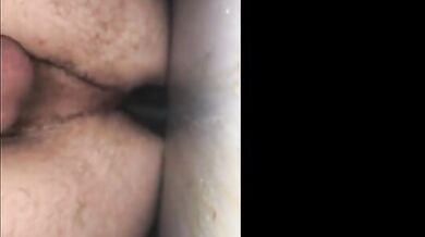 Scopata nera senza preservativo al Glory Hole della cabina