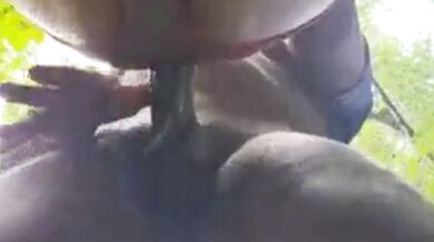 Il cazzo nero mi eccita e lo prendo