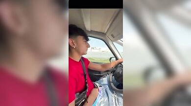 Teo fit italiano si mena in macchina