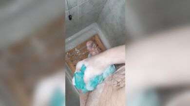 Masturbazione in doccia