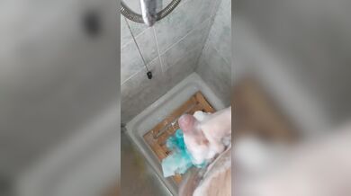 Masturbazione in doccia