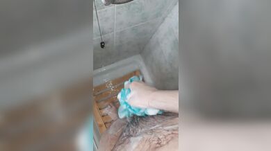 Masturbazione in doccia