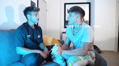 Orgia a casa dei fratelli Dosio con amici gay erasmus stranieri