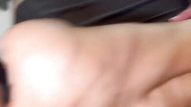 Bruno pompinaro svuota i coglioni al twink biondo attivo