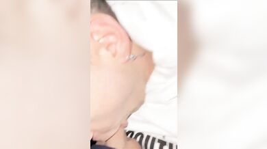 Scopate e pompini di una coppia gay giovane italiana