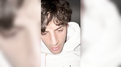 Scopate e pompini di una coppia gay giovane italiana