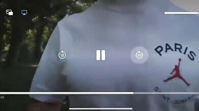 Maturo gay rumeno col fisicaccio succhia il cazzo ad un marito gay