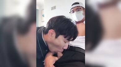 Ragazzo asiatico 18enne pompino selvaggio