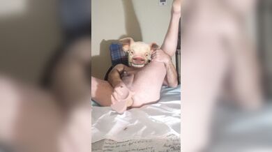 Dildo grosso fino in fondo e il culo me lo sfondo