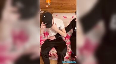 Ragazzo italiano si scopa l'ex compagno del liceo