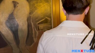 Schiavo sexy sottomesso e trombato nel culo dal fidanzato