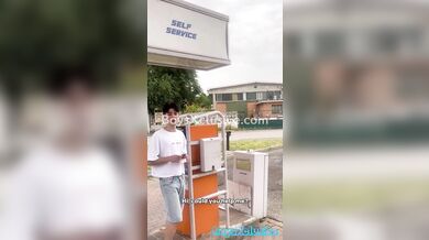 Twink italiano da il culo al ragazzo che gli ha pagato la benzina