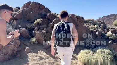 In vacanza in Arizona vicino Las Vegas due gay italiani scopano