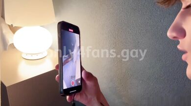 Ragazzi etero fanno sesso gay per divertimento