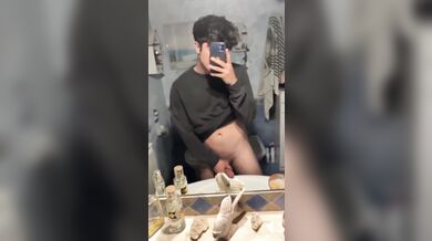 Video su whatsapp alla sua troietta gay