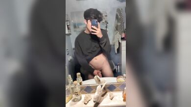 Video su whatsapp alla sua troietta gay