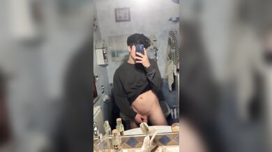 Video su whatsapp alla sua troietta gay