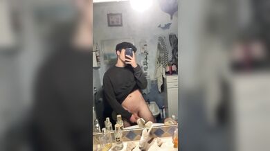 Video su whatsapp alla sua troietta gay