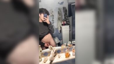 Video su whatsapp alla sua troietta gay