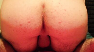 Mi infilo un enorme dildo nel culo e godo