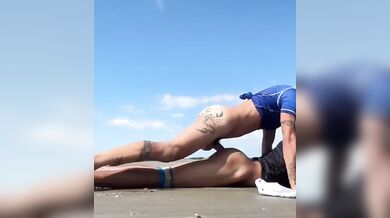 Anale Violento All'Aperto con Cazzo Grosso Spesso Senza Preservativo