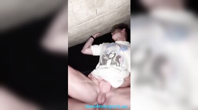 Anale Gay All'Aperto con Orgasmo e Sborrata Finale