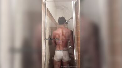 Compilation video ragazzo gay bellissimo e muscoloso