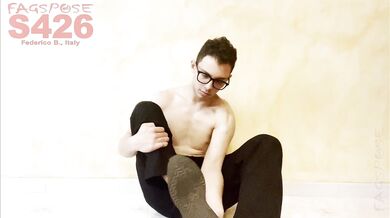 Federico B from Italy wants to be exposed by Fagspose (fag-id S426)