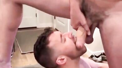 Pompino su Cazzo Grosso e Duro