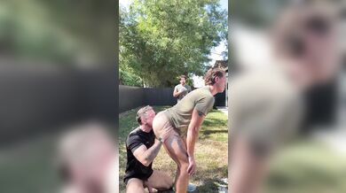 Coppia Gay Scopa con Cazzo Grosso Bianco