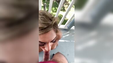 Sissy trans latina fa pompino bollente