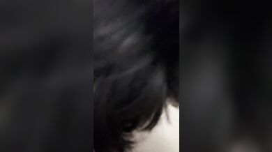 Ragazzo giovane che succhia deliziosamenteㅤ