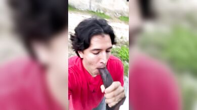 Andrea di Pesaro succhia un enorme cazzo nero in pubblico e beve il suo latte
