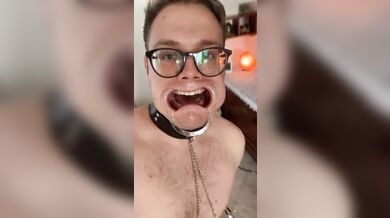 Sissy Gay troia anale scopata da un dildo grosso nero