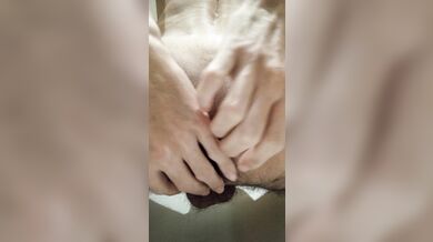 Bottom submissive