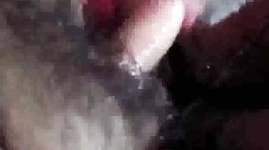 Chi di voi, vuole sbattermi il suo cazzo in bocca?