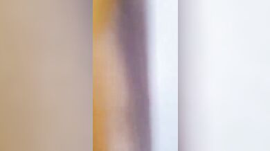 Mi aspetta nudo con il culo aperto