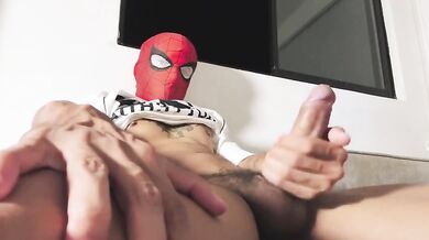 Spiderman JOI: ti insegna a CAVALCARE il cazzo