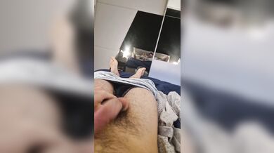 Sessione di sega gay e SBORRATA finale da solo