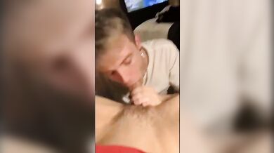 Compilation: twink affamato succhia CAZZONI