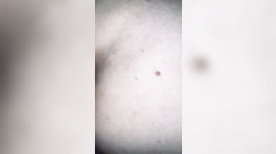 Inculo il mio twink a pelle e gli metto le dita nel culo