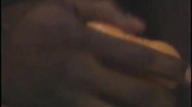 Negri omosessuali si masturbano col dildo