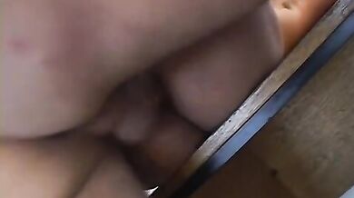 Inculata favolosa sul tavolo lavoro